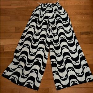 CHANEL Monochrome Patterned Trousers